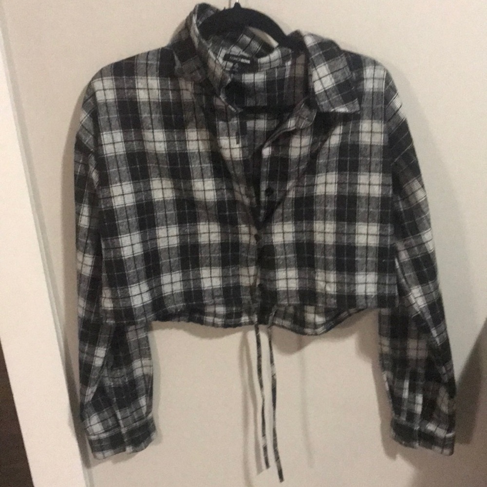 Cropped plaid button up